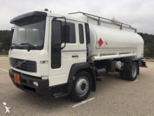 Volvo FL6 14.180 truck