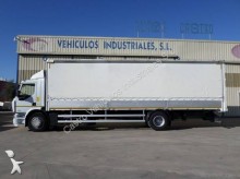 Renault tarp truck