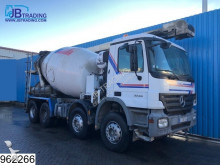 Mercedes Actros 3236