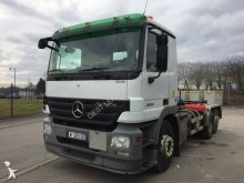Gancho portacontenedor Mercedes