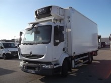 Renault multi temperature refrigerated truck