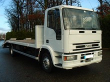 camión caja abierta Iveco