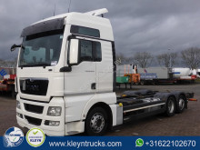 MAN container truck