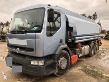 camión cisterna hidrocarburos Renault
