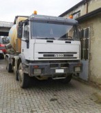 used concrete mixer truck