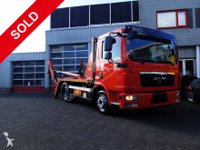 MAN container truck