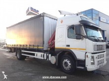 Volvo tarp truck