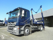 camion ribaltabile Mercedes
