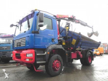 camion tri-benne MAN