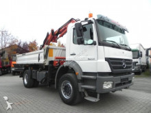 camion tri-benne Mercedes