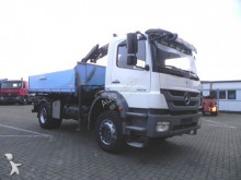 camion tri-benne Mercedes