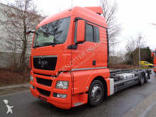 MAN container truck