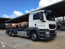 MAN container truck