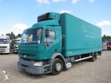 Renault refrigerated truck