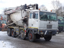 Iveco concrete pump truck truck