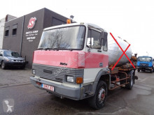 camión chasis Iveco