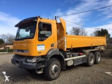 Renault tipper truck