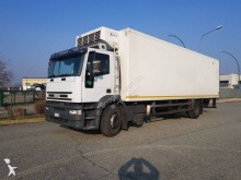 camión furgón Iveco