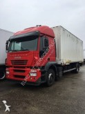 camión furgón Iveco