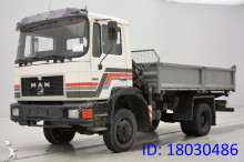 camion bi-benne MAN