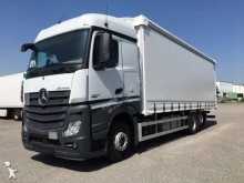 Mercedes chassis truck