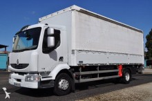 Renault tautliner truck