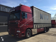 vrachtwagen bakwagen DAF
