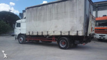 camião Renault G270 Platform on Back