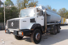 camion cisternă transport alimente Renault