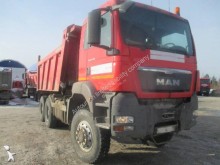 Строительный самосвал MAN