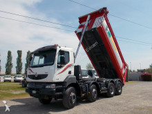 Renault hook lift truck
