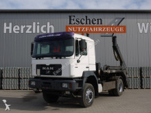 MAN skip truck
