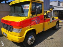 Mercedes tow truck