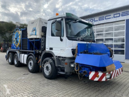 Mercedes concrete pump truck truck