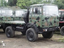 Renault standard flatbed truck
