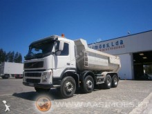 camión volquete Volvo