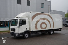 MAN box truck