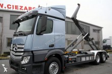 ciężarówka Mercedes Actros 2548