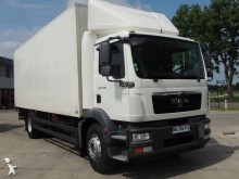 MAN box truck