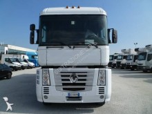 Renault mono temperature refrigerated truck