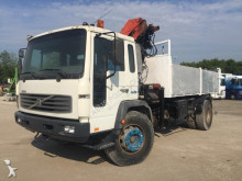 camion benne Volvo