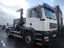 MAN hook lift truck