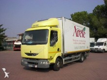 Renault refrigerated truck
