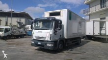camión furgón Iveco