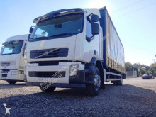 Volvo tautliner truck