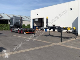 Mercedes chassis truck