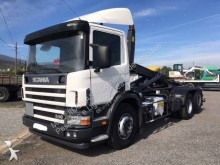 Scania skip truck