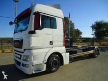 MAN TGX 18.400 truck