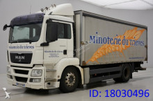 MAN tautliner truck