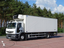 Renault refrigerated truck
